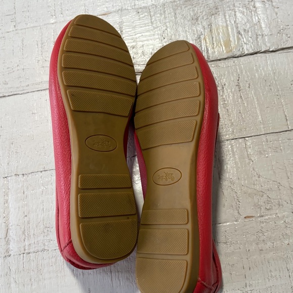 Coach Opal Pebbled Leather Loafers size 7.5 Coral Salmon Slip On Shoes - Picture 8 of 13